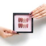 Chic Essentials - Love Story Press-on Nails